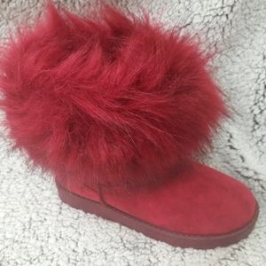 NWT CHERRY RED PLUSH FAUX FUR & SUEDE BOOTIES